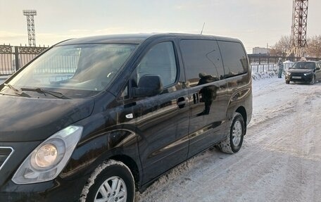 Hyundai H-1 II рестайлинг, 2015 год, 2 250 000 рублей, 13 фотография