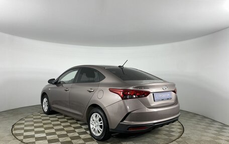 Hyundai Solaris II рестайлинг, 2021 год, 1 749 000 рублей, 3 фотография