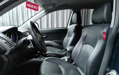 Mitsubishi Outlander III рестайлинг 3, 2011 год, 1 155 000 рублей, 9 фотография