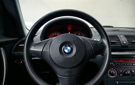 BMW 1 серия, 2011 год, 888 000 рублей, 13 фотография