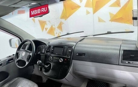 Volkswagen Multivan T5, 2005 год, 1 185 000 рублей, 9 фотография