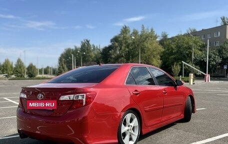 Toyota Camry, 2012 год, 2 100 000 рублей, 3 фотография