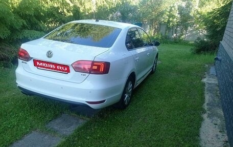 Volkswagen Jetta VI, 2014 год, 850 000 рублей, 3 фотография