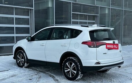 Toyota RAV4, 2018 год, 3 250 000 рублей, 7 фотография