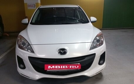 Mazda 3, 2011 год, 1 300 000 рублей, 2 фотография