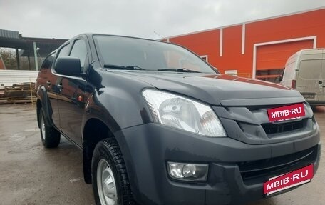 Isuzu D-Max II, 2017 год, 23 фотография