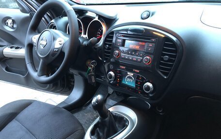 Nissan Juke II, 2011 год, 979 000 рублей, 12 фотография