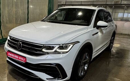 Volkswagen Tiguan II, 2021 год, 4 650 000 рублей, 3 фотография