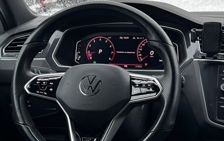 Volkswagen Tiguan II, 2021 год, 4 650 000 рублей, 27 фотография