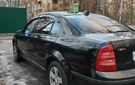 Skoda Superb III рестайлинг, 2004 год, 385 000 рублей, 18 фотография