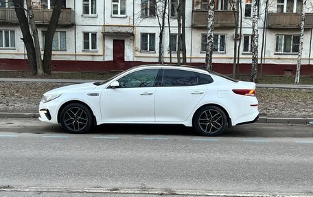 KIA Optima IV, 2019 год, 2 400 000 рублей, 8 фотография