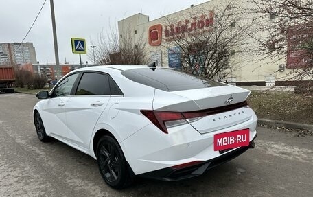 Hyundai Elantra, 2021 год, 2 190 000 рублей, 3 фотография