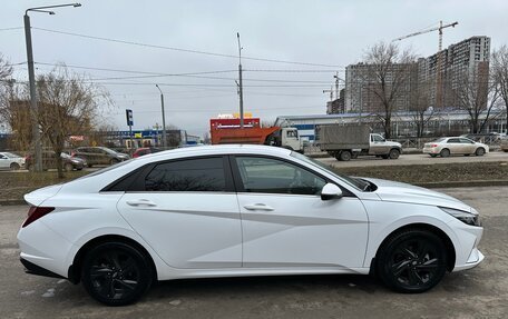 Hyundai Elantra, 2021 год, 2 190 000 рублей, 6 фотография