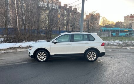 Volkswagen Tiguan II, 2019 год, 2 070 000 рублей, 2 фотография