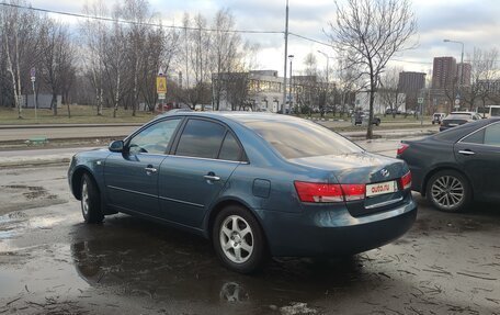 Hyundai Sonata VI, 2005 год, 750 000 рублей, 3 фотография