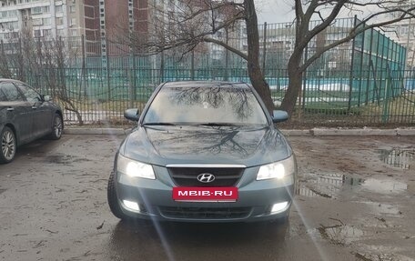 Hyundai Sonata VI, 2005 год, 750 000 рублей, 8 фотография