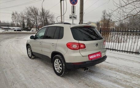 Volkswagen Tiguan I, 2011 год, 1 220 000 рублей, 3 фотография