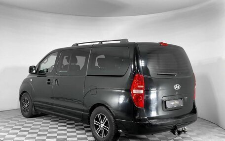 Hyundai H-1 II рестайлинг, 2010 год, 1 150 000 рублей, 7 фотография