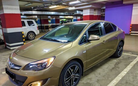 Opel Astra J, 2013 год, 1 100 000 рублей, 2 фотография