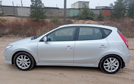 Hyundai i30 I, 2010 год, 750 000 рублей, 3 фотография