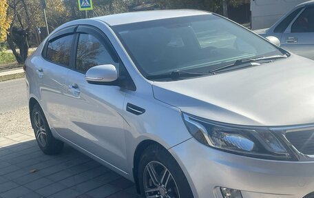 KIA Rio III рестайлинг, 2012 год, 999 999 рублей, 14 фотография