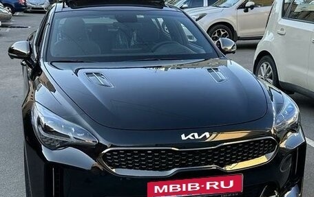 KIA Stinger I, 2023 год, 3 150 000 рублей, 3 фотография