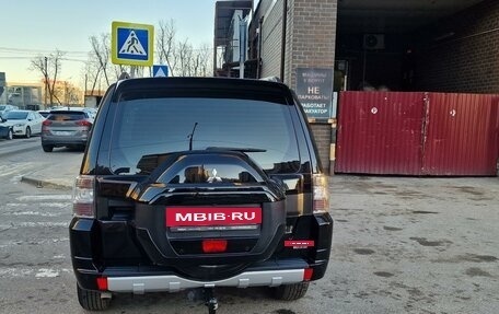 Mitsubishi Pajero IV, 2017 год, 2 950 000 рублей, 4 фотография