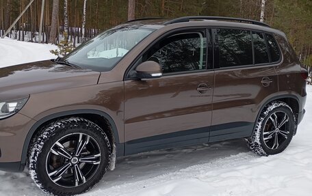 Volkswagen Tiguan I, 2014 год, 1 599 999 рублей, 4 фотография