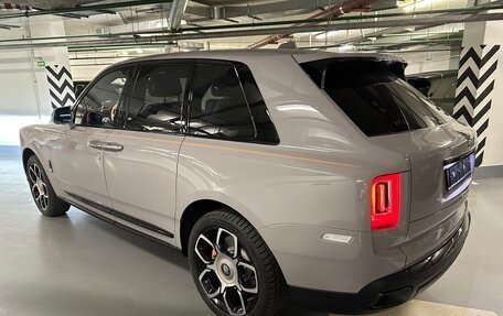 Rolls-Royce Cullinan, 2024 год, 76 500 000 рублей, 8 фотография