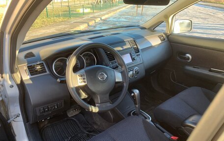 Nissan Tiida, 2010 год, 1 070 000 рублей, 8 фотография