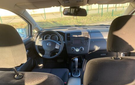 Nissan Tiida, 2010 год, 1 070 000 рублей, 10 фотография