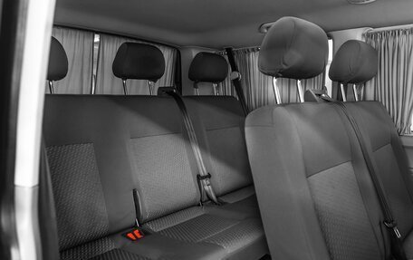 Volkswagen Caravelle T5, 2012 год, 1 695 000 рублей, 15 фотография