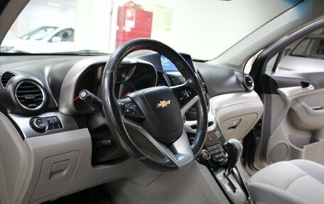 Chevrolet Orlando I, 2012 год, 646 000 рублей, 7 фотография