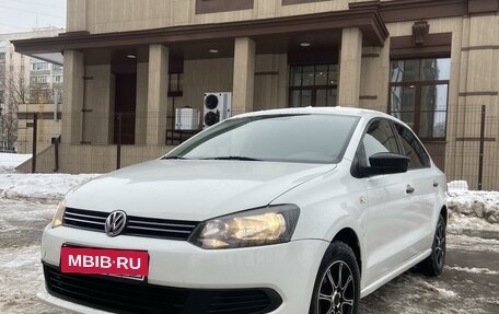 Volkswagen Polo VI (EU Market), 2015 год, 935 000 рублей, 6 фотография