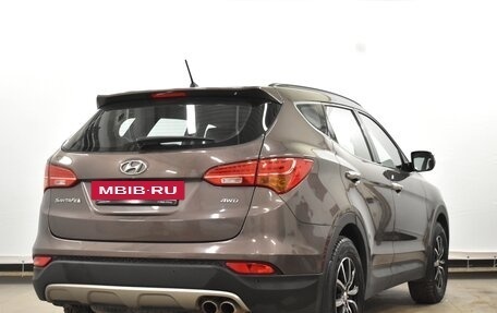 Hyundai Santa Fe III рестайлинг, 2013 год, 1 790 000 рублей, 2 фотография