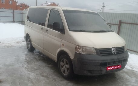 Volkswagen Transporter T5 рестайлинг, 2006 год, 900 000 рублей, 1 фотография