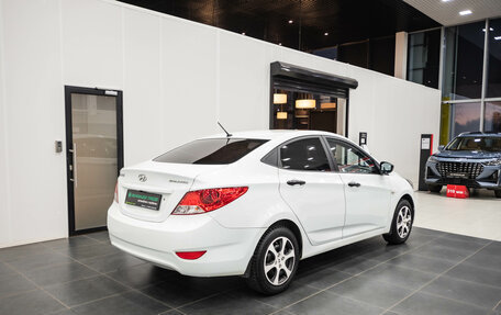 Hyundai Solaris II рестайлинг, 2012 год, 570 000 рублей, 6 фотография