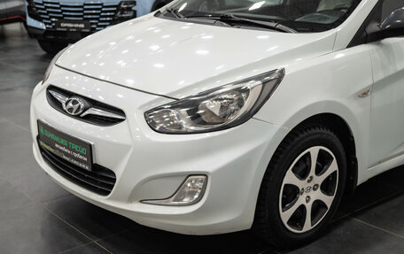 Hyundai Solaris II рестайлинг, 2012 год, 570 000 рублей, 3 фотография