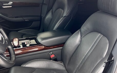 Audi A8, 2010 год, 2 100 000 рублей, 17 фотография