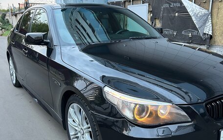 BMW 5 серия, 2004 год, 1 550 000 рублей, 8 фотография