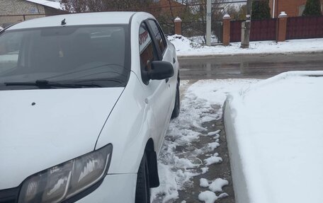 Renault Logan II, 2016 год, 490 000 рублей, 1 фотография