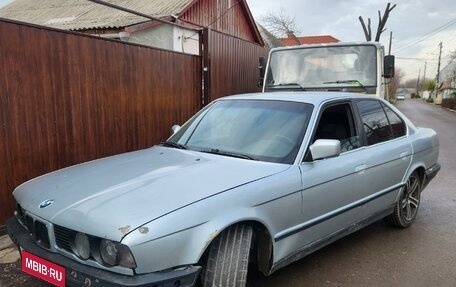 BMW 5 серия, 1991 год, 200 000 рублей, 1 фотография