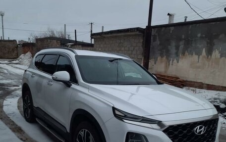 Hyundai Santa Fe IV, 2018 год, 3 150 000 рублей, 3 фотография