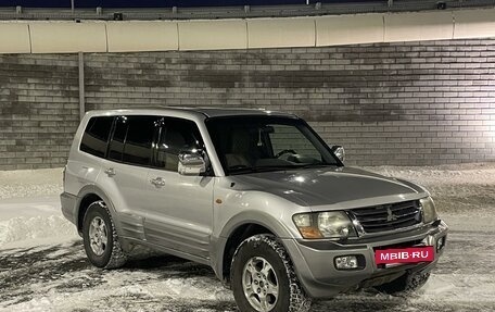 Mitsubishi Pajero III рестайлинг, 2000 год, 920 000 рублей, 2 фотография