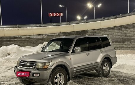 Mitsubishi Pajero III рестайлинг, 2000 год, 920 000 рублей, 8 фотография