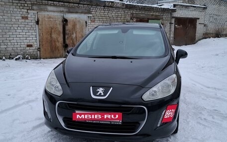 Peugeot 308 II, 2011 год, 595 000 рублей, 8 фотография