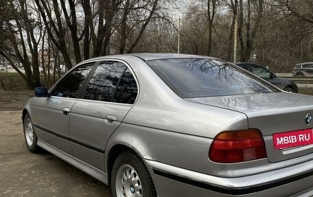 BMW 5 серия, 1997 год, 519 000 рублей, 3 фотография