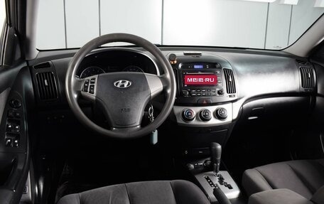 Hyundai Elantra IV, 2010 год, 899 000 рублей, 6 фотография