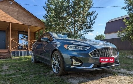 Ford Fusion (North America) II, 2019 год, 2 350 000 рублей, 3 фотография