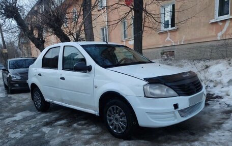 Renault Logan I, 2013 год, 310 000 рублей, 6 фотография